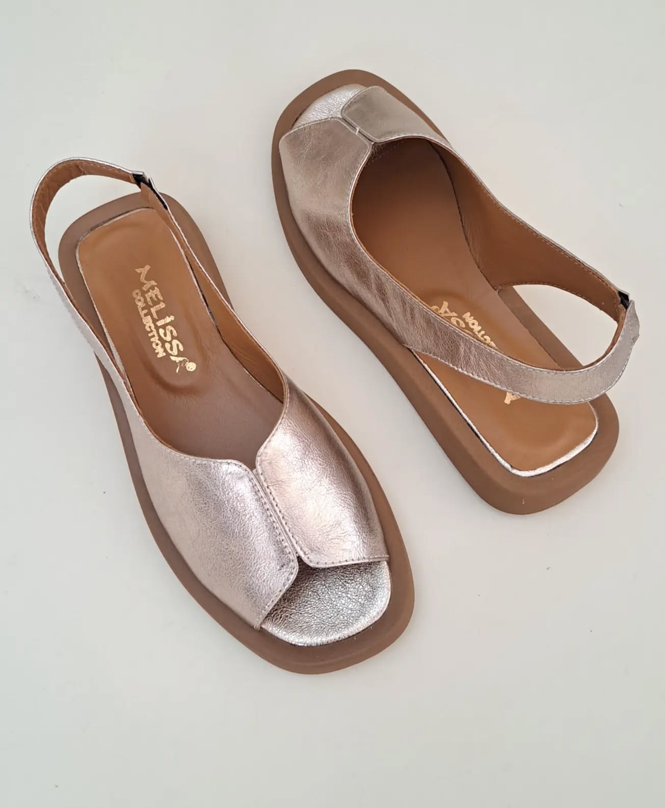 Fishmouth Flip-on Flat Sandals
