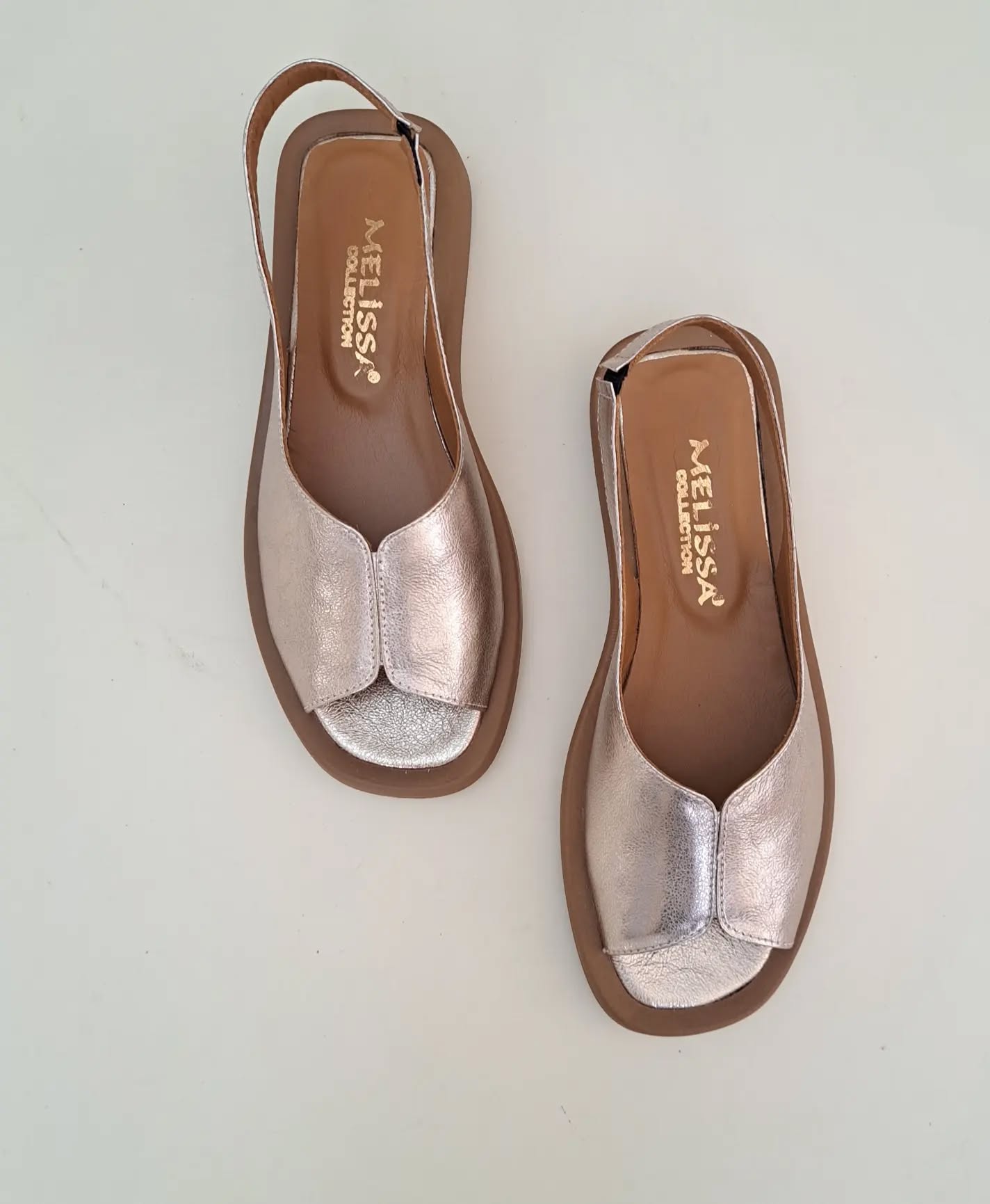Fishmouth Flip-on Flat Sandals