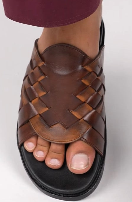 Luxurious Brown Woven Leather Slip-On Sandals For Men