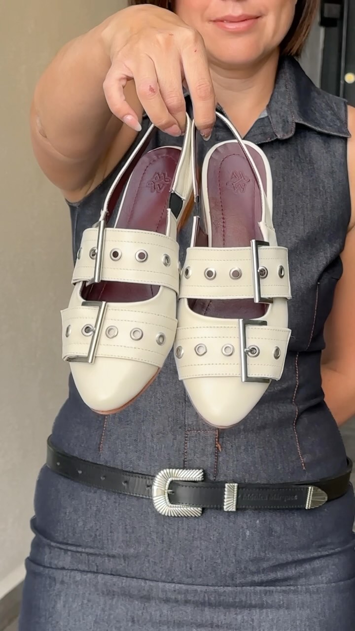 Versatile Ivory Double-buckle Metal Eyelets Casual Shoes For Women