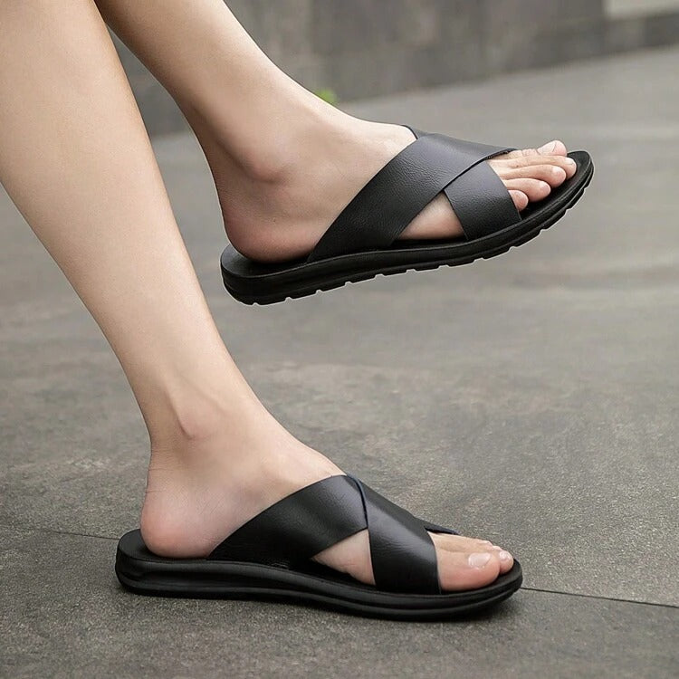 Popular Summer Beach Shoes Leather Slippers