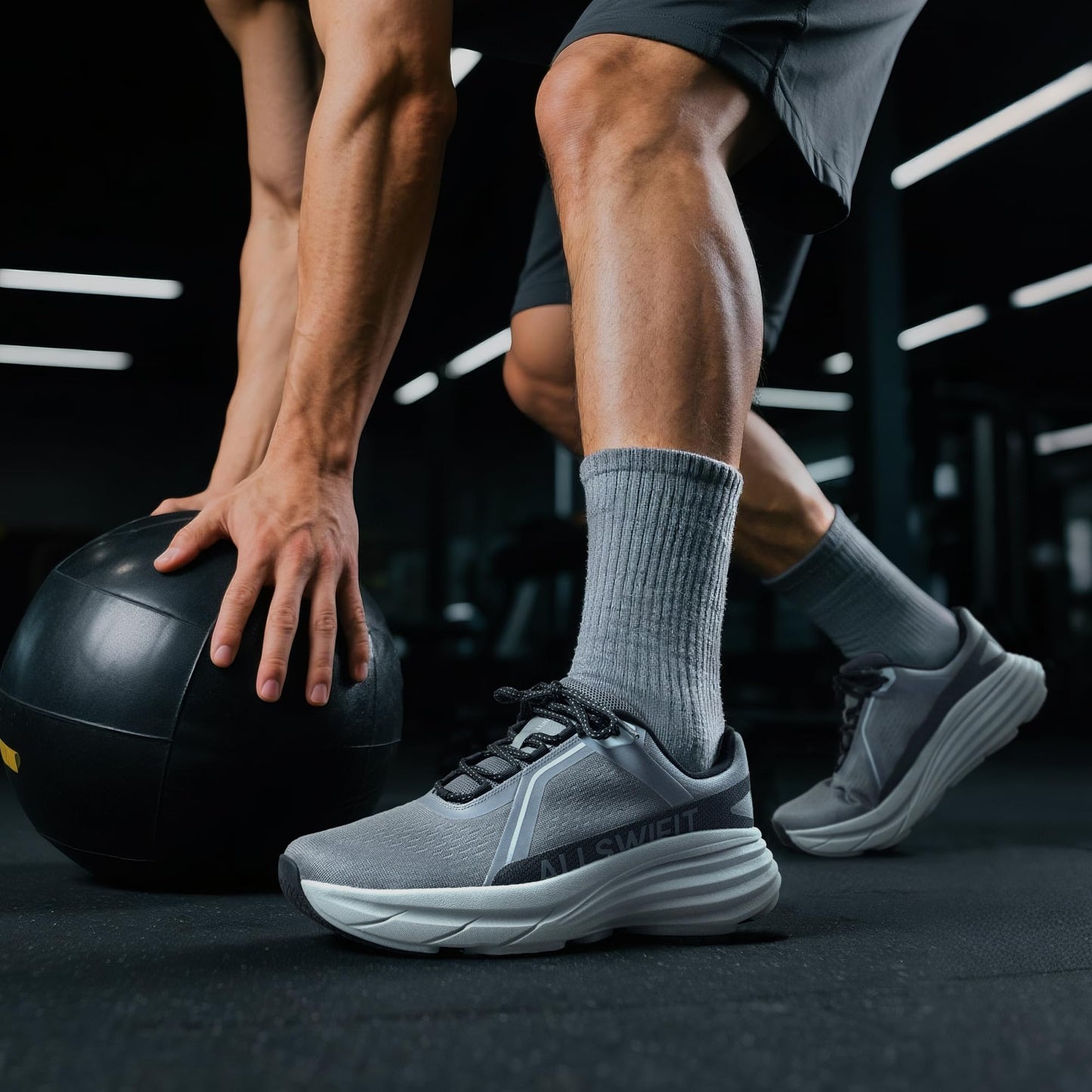 Lace-Up Breathable ActiveAiry Fashion Sneakers