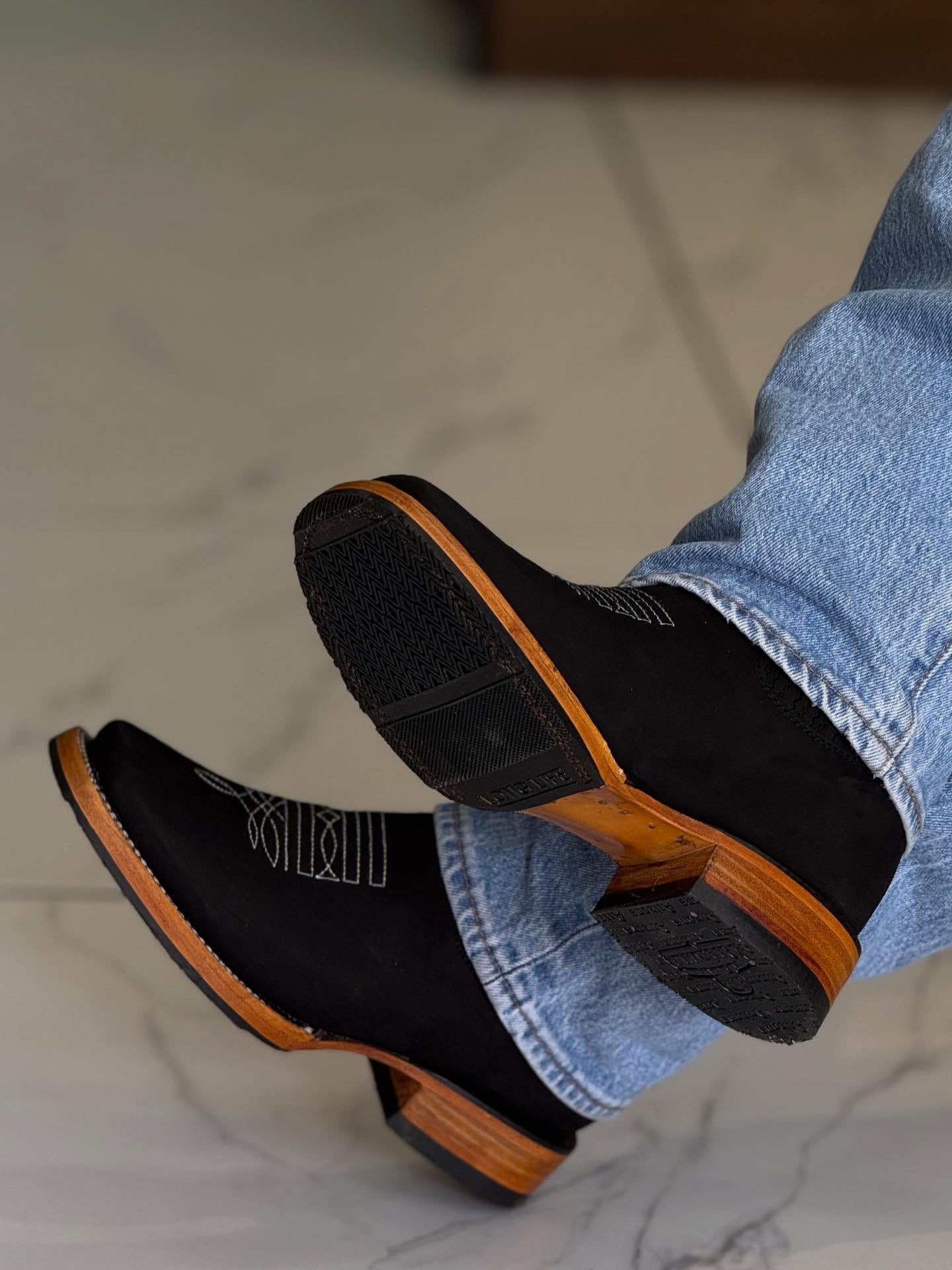 Handmade Embroidered Ankle Boots For Men