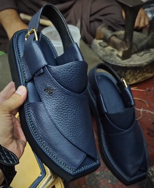 Handmade Lychee Grain Leather Square Toe Men's Sandals