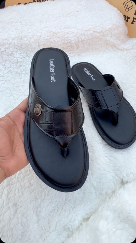 Men's Genuine Leather Textured Flip Flops