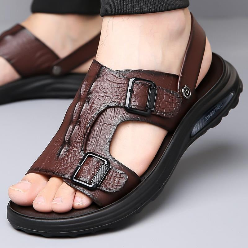 Summer Men‘s Premium Leather Beach Slippers Lightweight For Daily Dual-use Sandals And Slippers