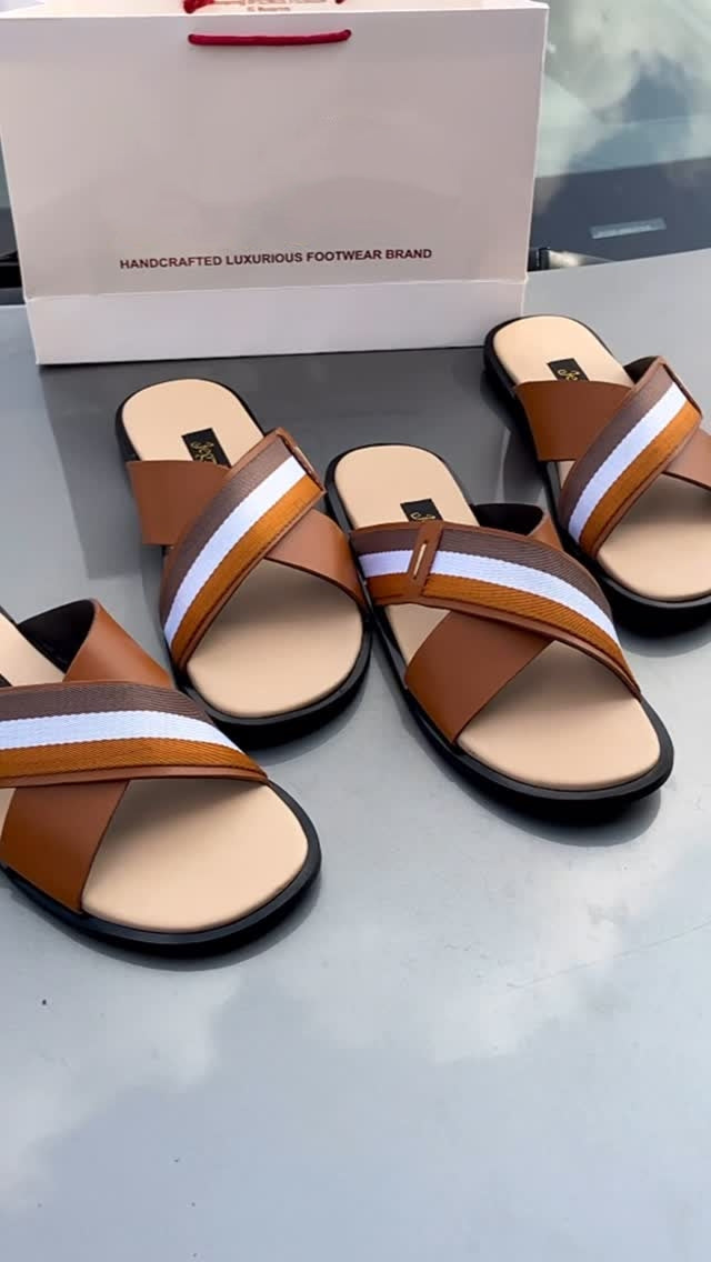 Casual Men's Striped Cross-Strap Leather Sandals
