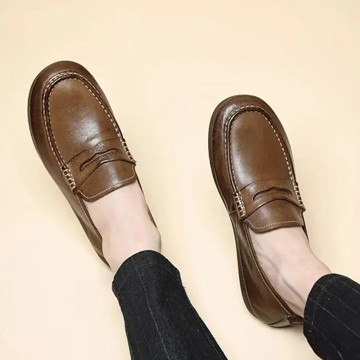 Versatile Loafers Simple Casual Leather Shoes