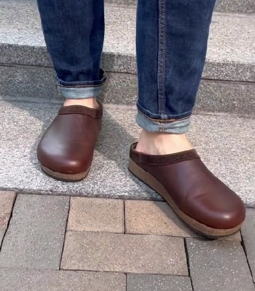 Men's Leather Clog