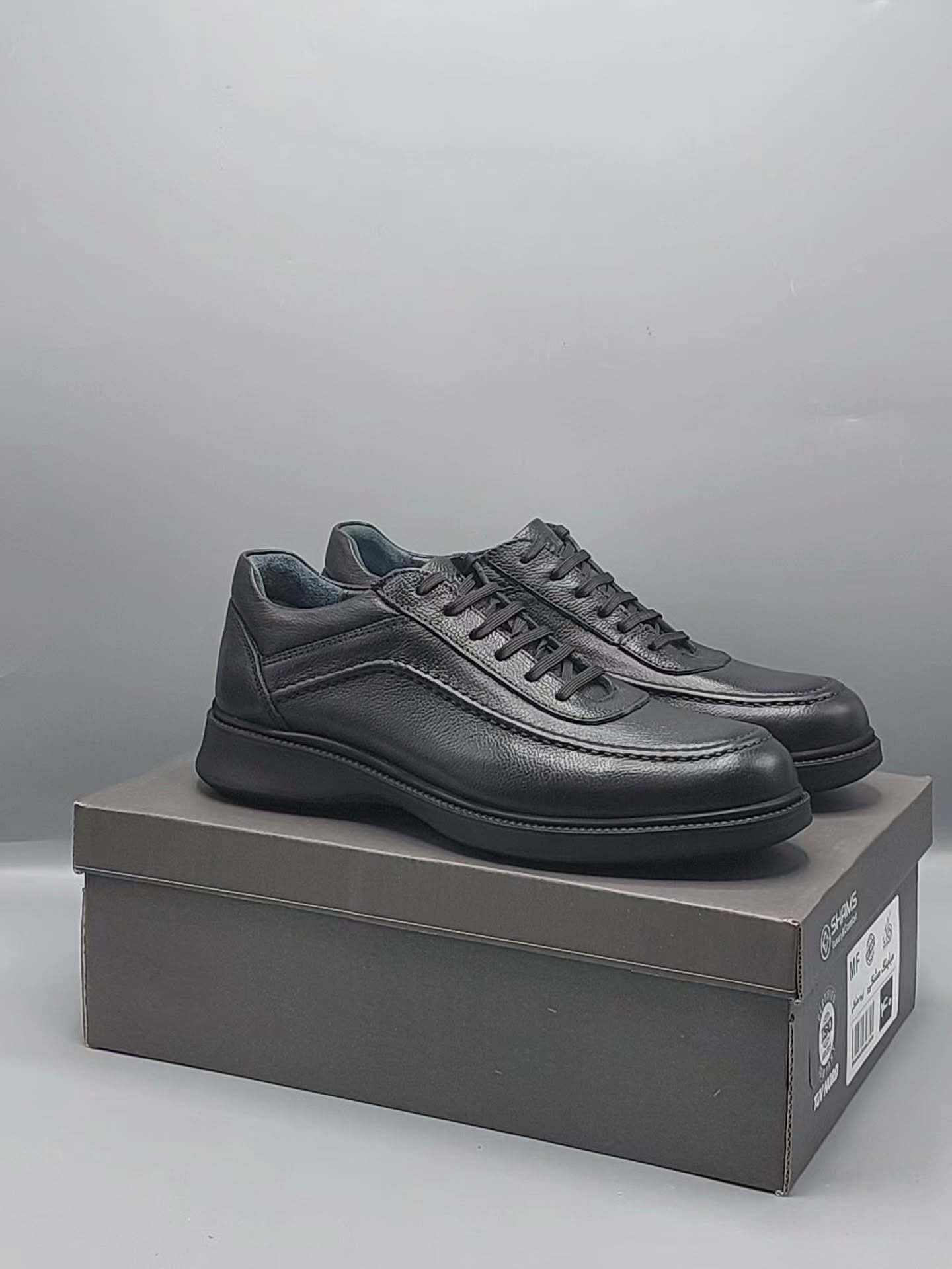 Comfortable Thick-soled Cowhide Casual Men's Shoes