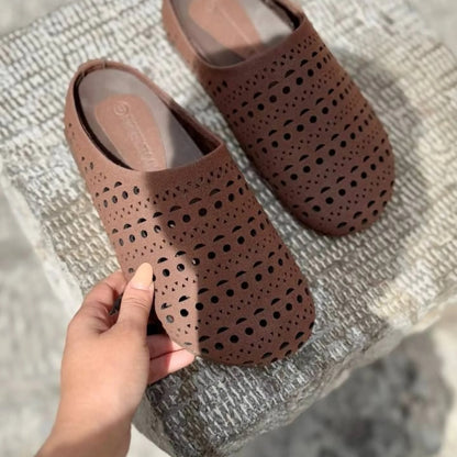 Hollow Carved Closed Toe Soft-soled Shoes