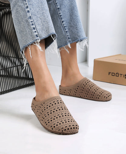 Hollow Carved Closed Toe Soft-soled Shoes