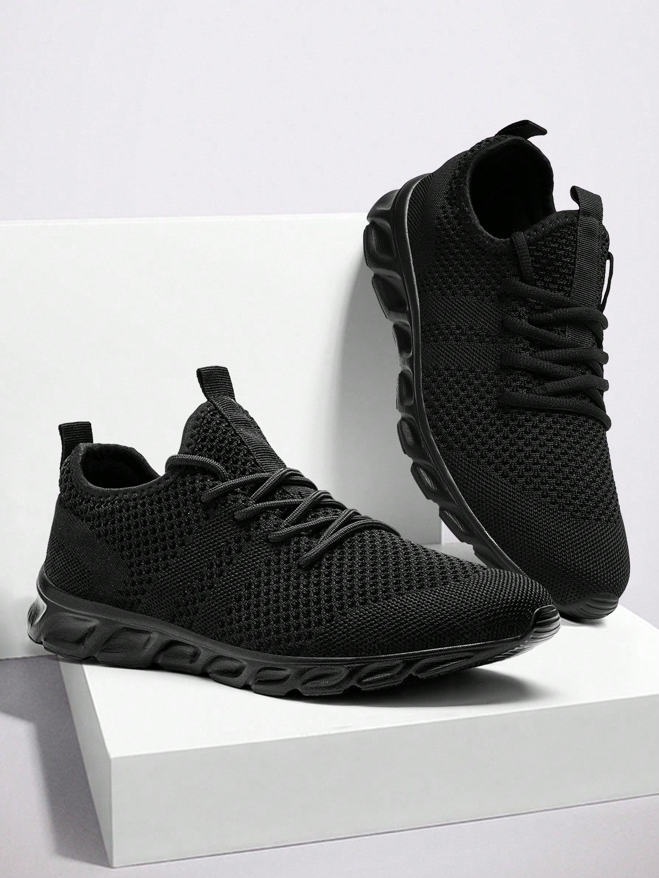 Men's Lightweight Mesh Breathable Athletic Sneakers