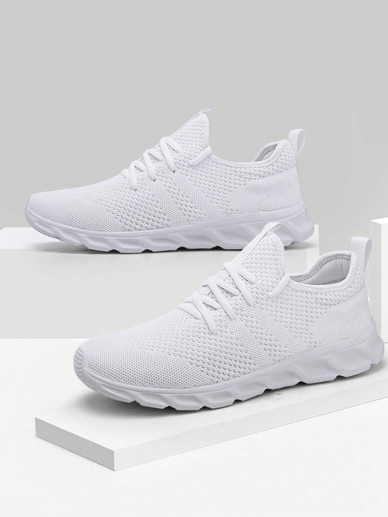 Men's Lightweight Mesh Breathable Athletic Sneakers