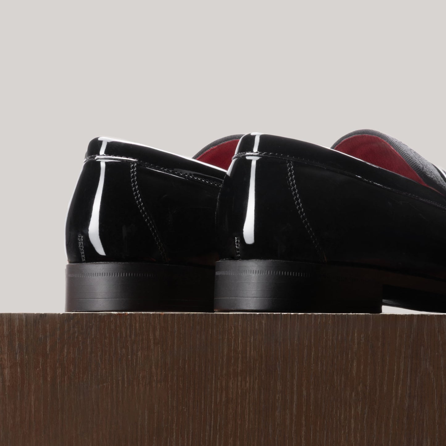 Men's Tuxedo Patent Loafers Classic Velvet Slip-on Dress Shoes