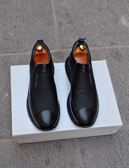 Durable Men's Casual Shoes