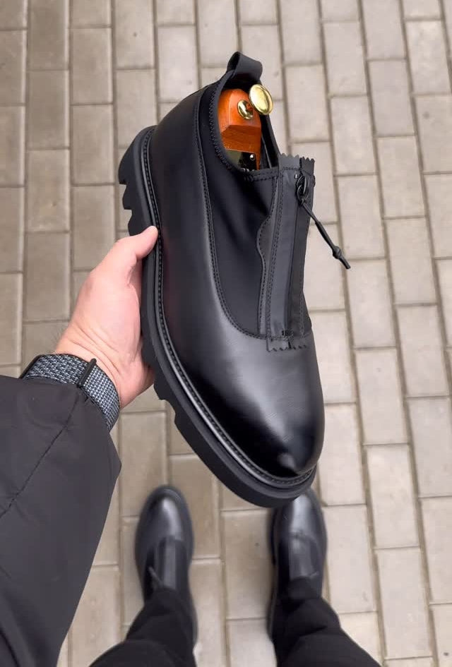 Zip Casual Leather Shoe