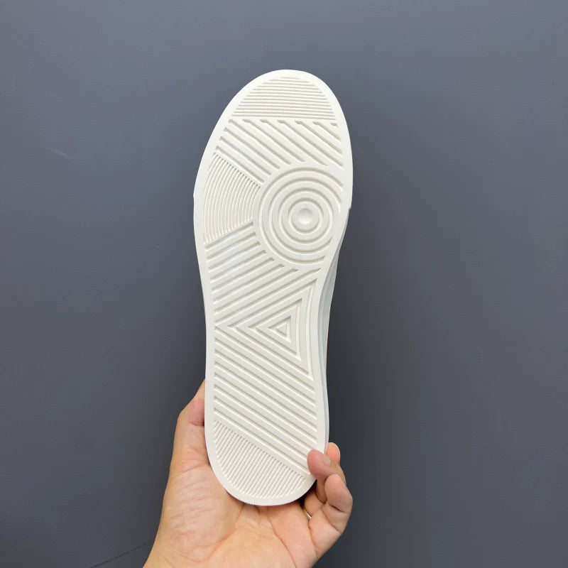 Genuine Cowhide Leather Soft Upper Lace-up Skate Shoes