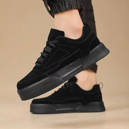 Minimalist Solid Color Lace-up Skate Shoes