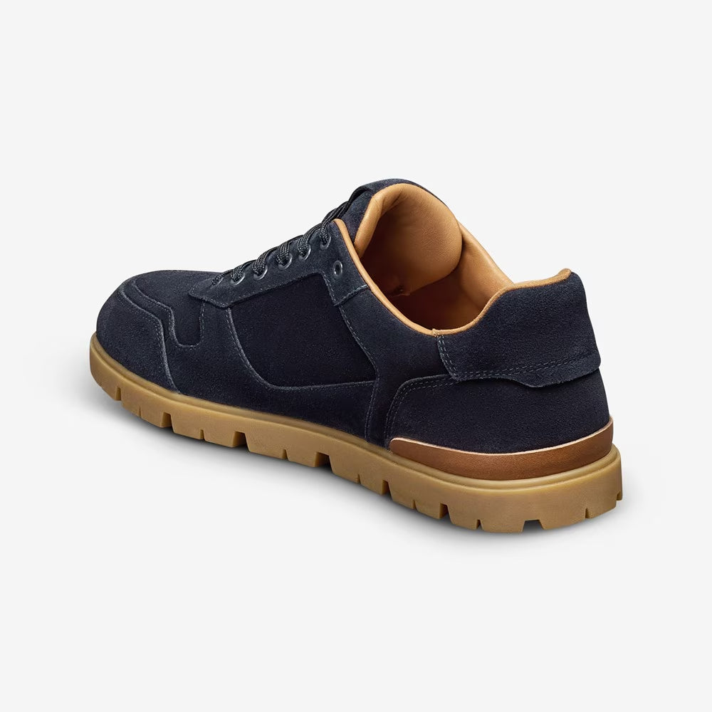 Men's Casual Suede Sneaker