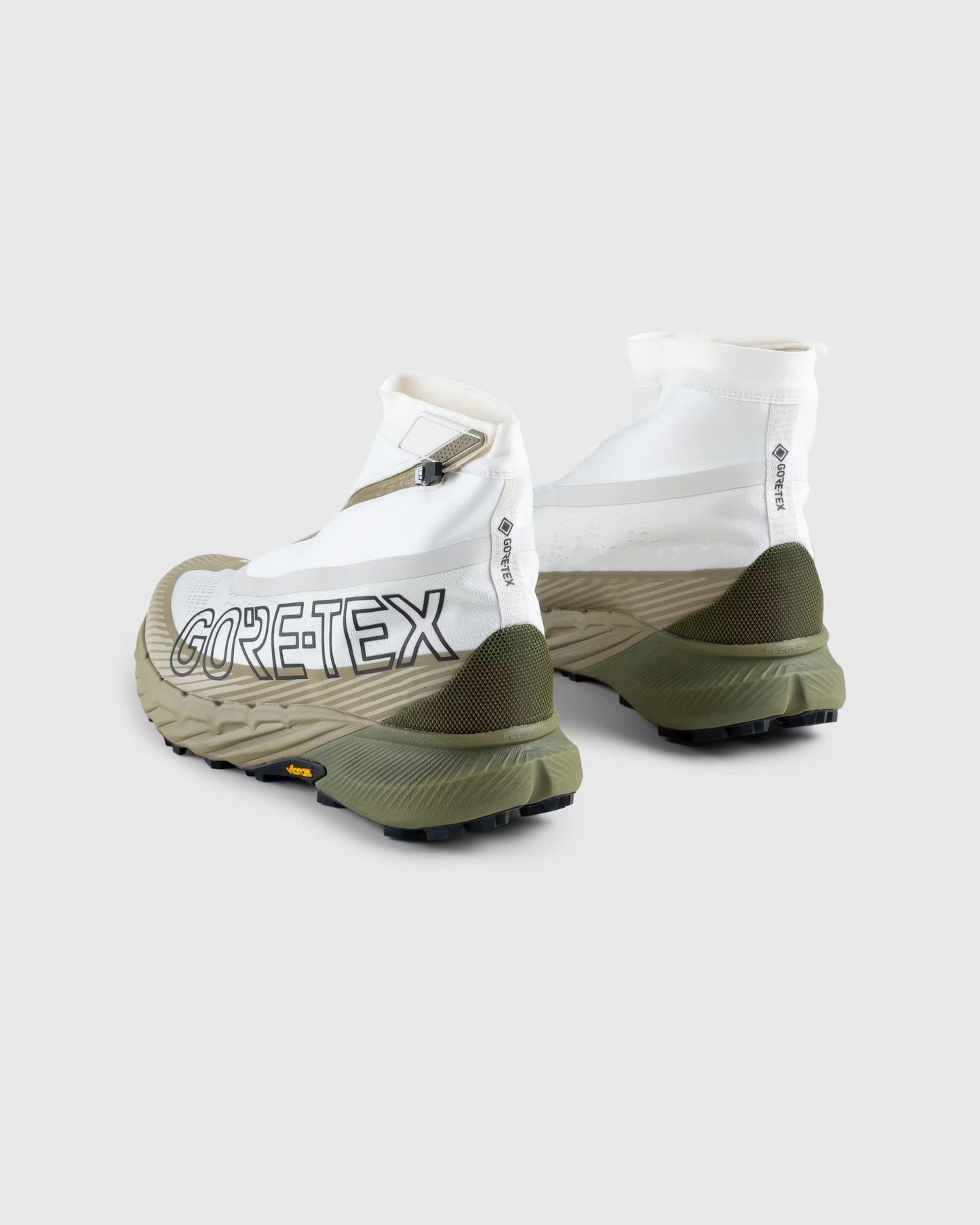 Waterproof Zipper Trail Running Shoes