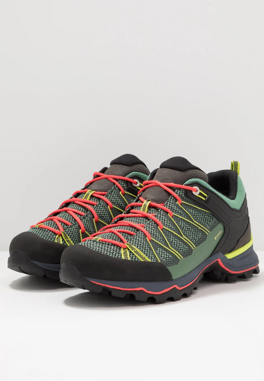 Mountain Trainer Hiking Shoes