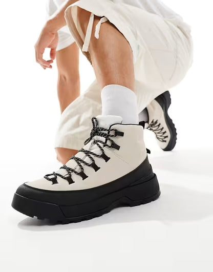 Urban Hiking Shoes