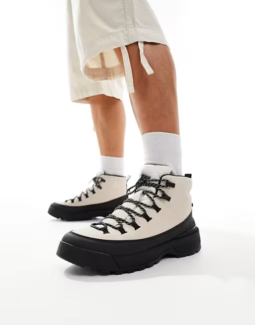 Urban Hiking Shoes