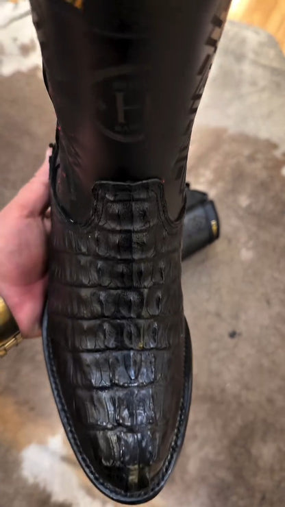 Crocodile-textured Cowboy Boots