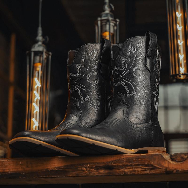 Classic Embroidered Cowboy Country Boots