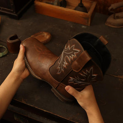 Classic Embroidered Cowboy Country Boots
