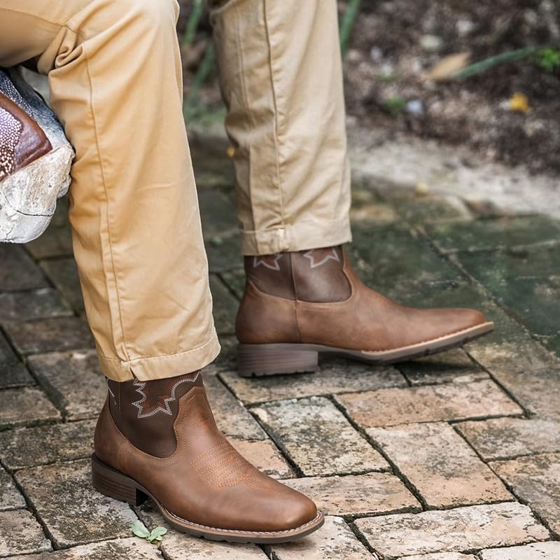 Men's Western Boots With Embroidered