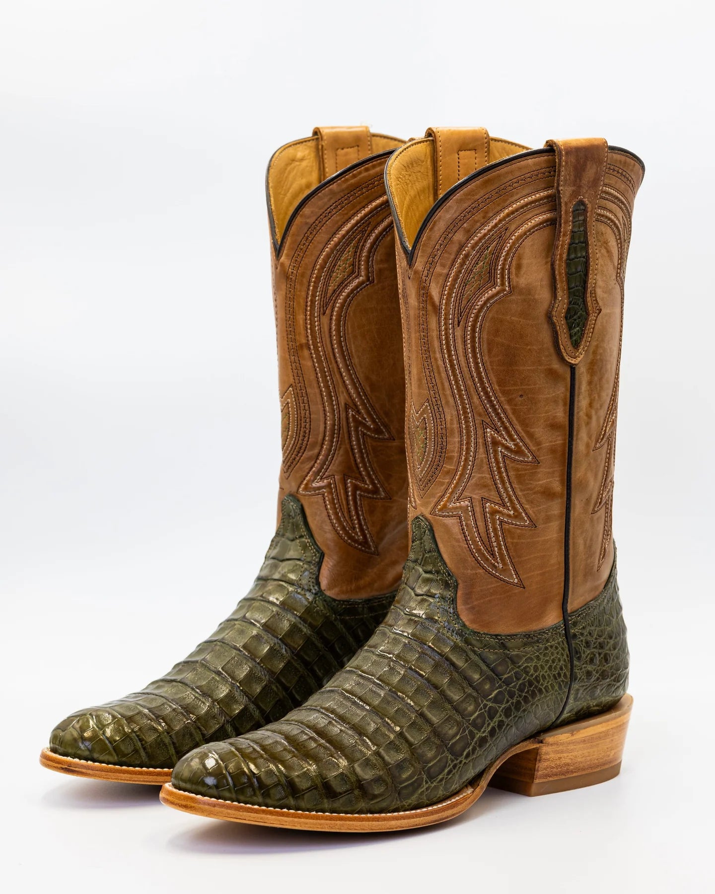 Caiman Round Toe Boot