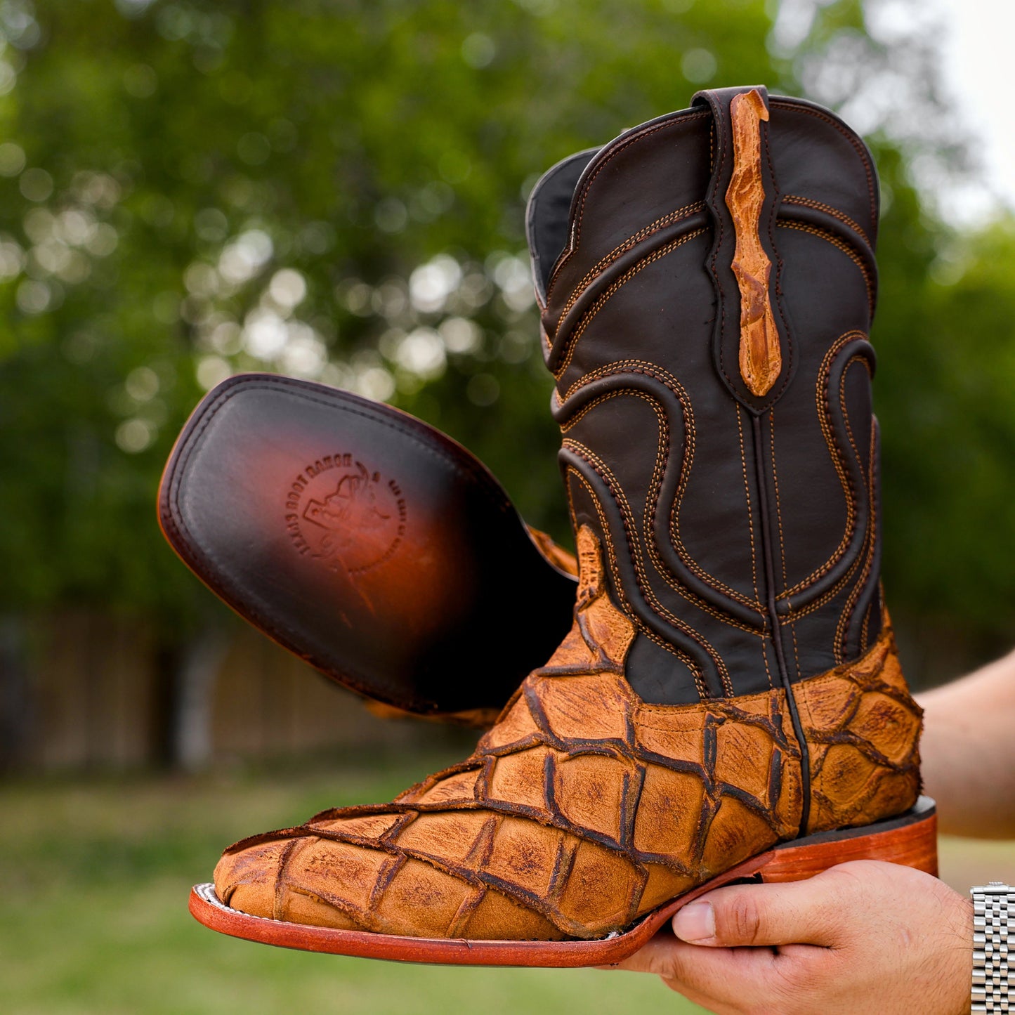Square Toe Matte Rustic Piraroucu Leather Boots